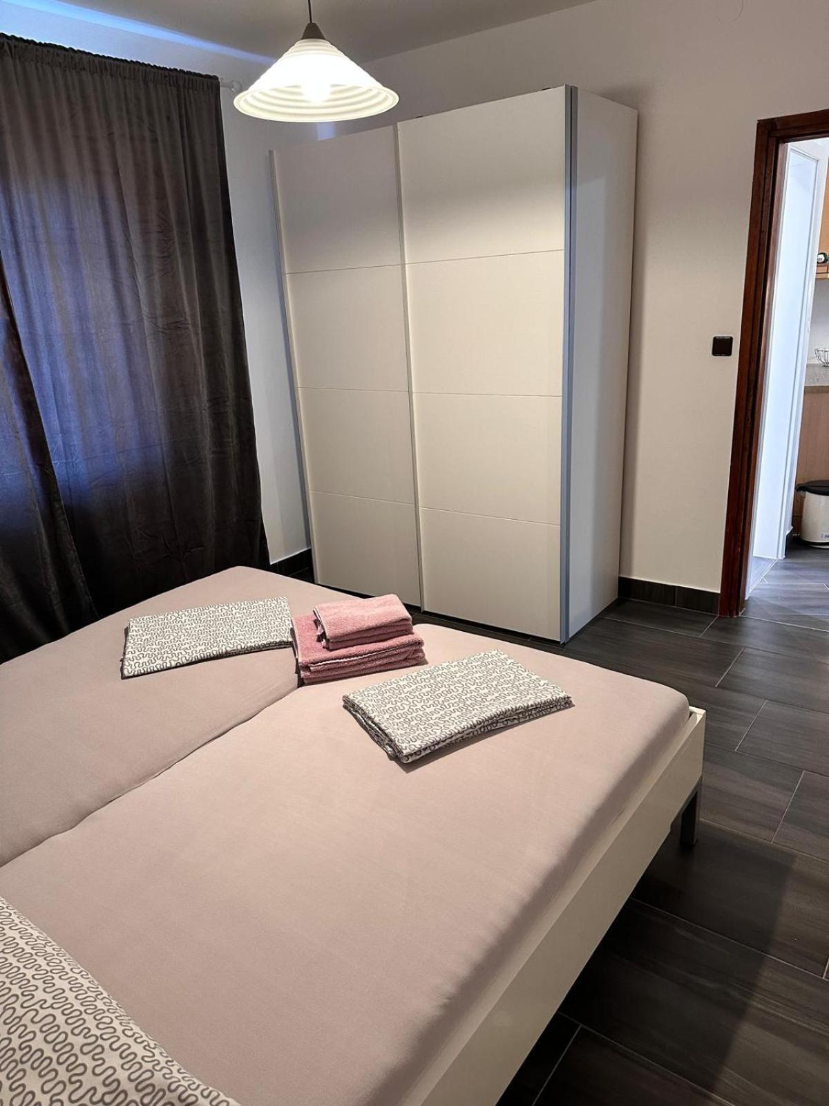 Apartman Nikola Salatić Buitenkant foto